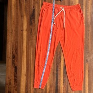 Vuori Performance Joggers